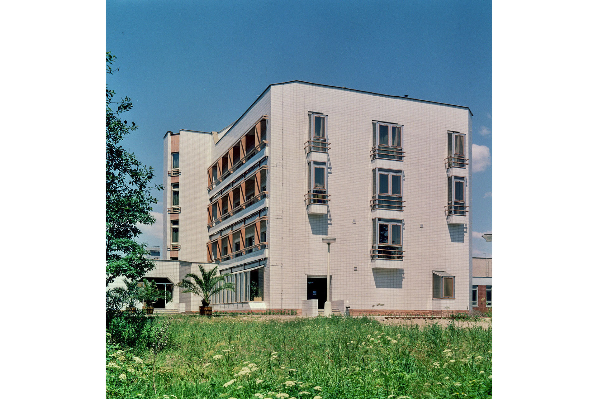 1986 - Pavilon Bily Bohdanec 03b