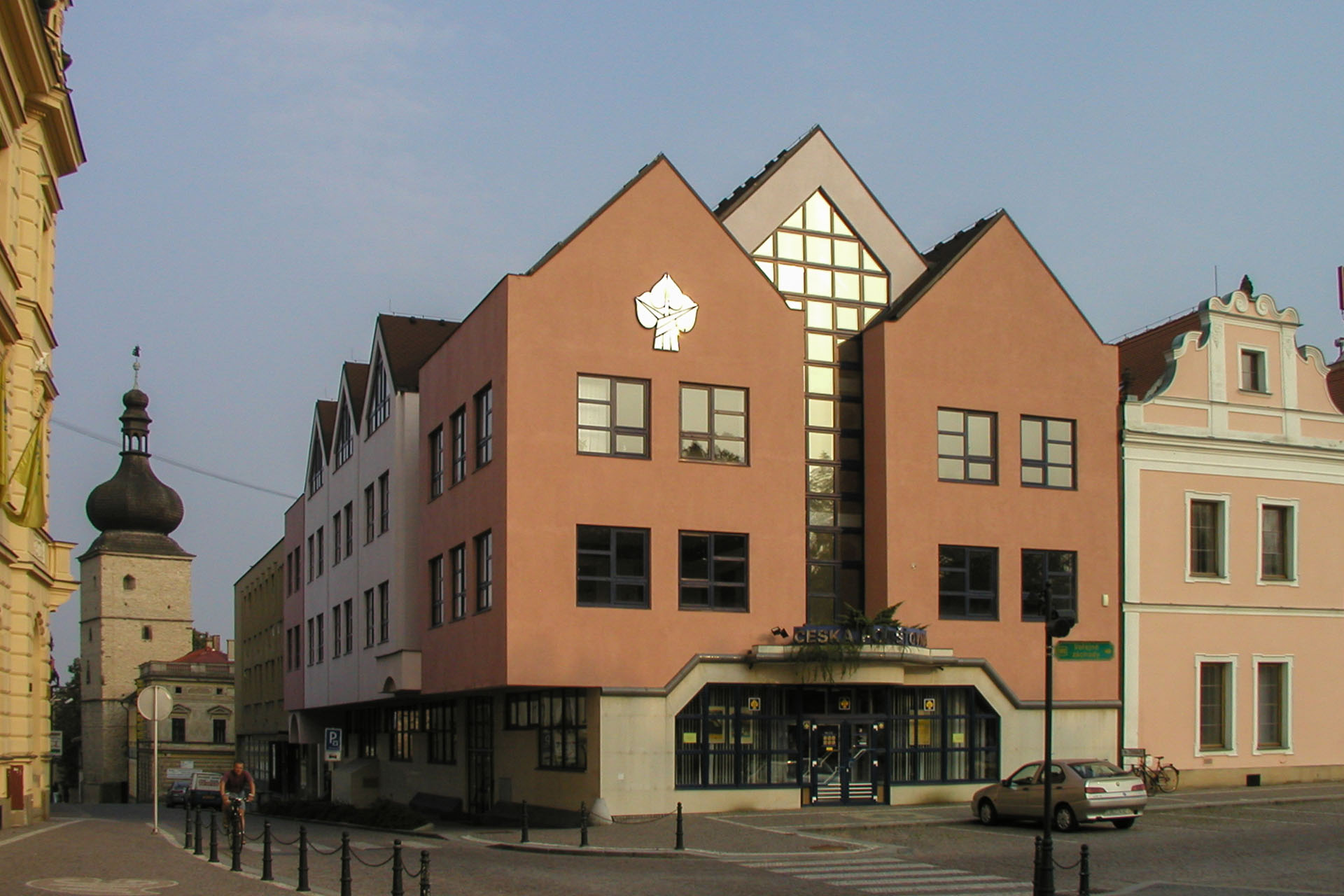 OLYMPUS DIGITAL CAMERA