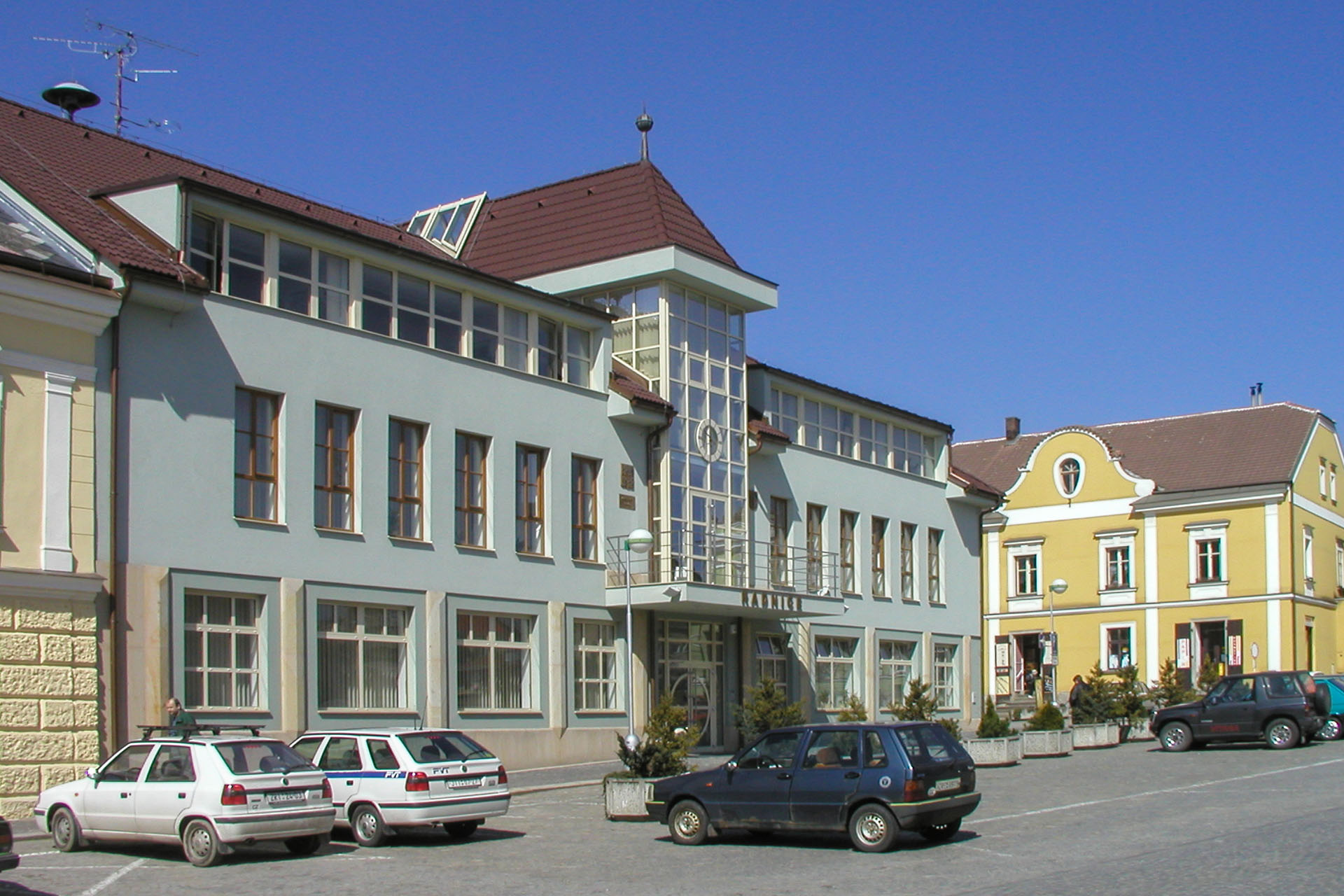 OLYMPUS DIGITAL CAMERA