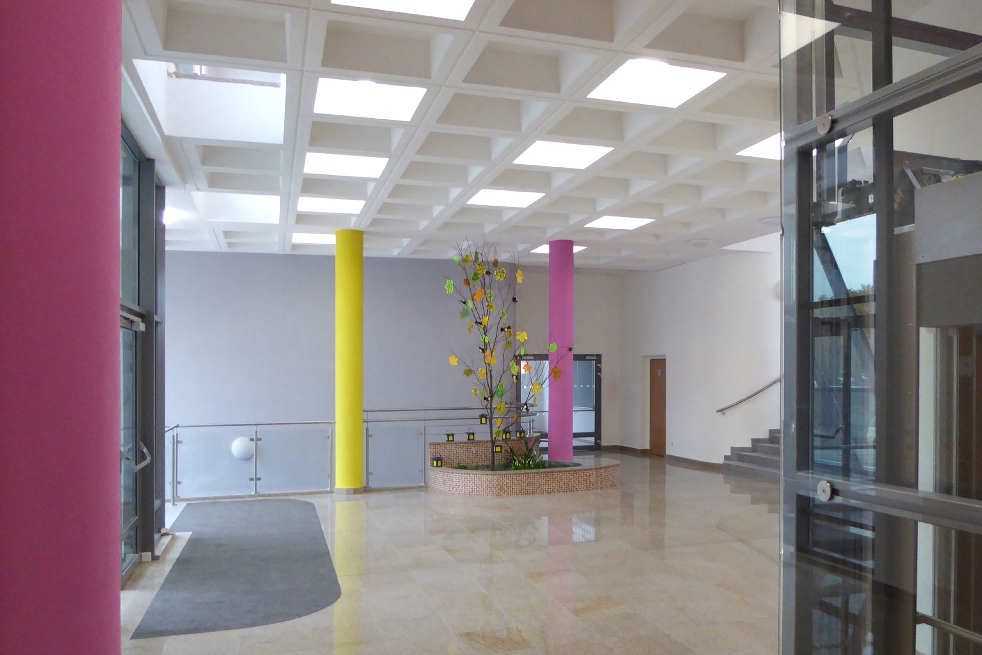 2015 - ZS GJ - I 04 - Hala 01