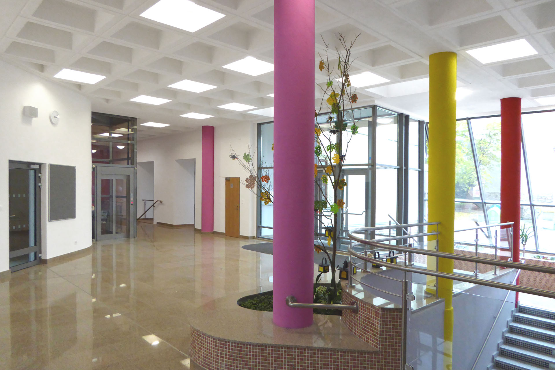 2015 - ZS GJ - I 07 - Hala 04